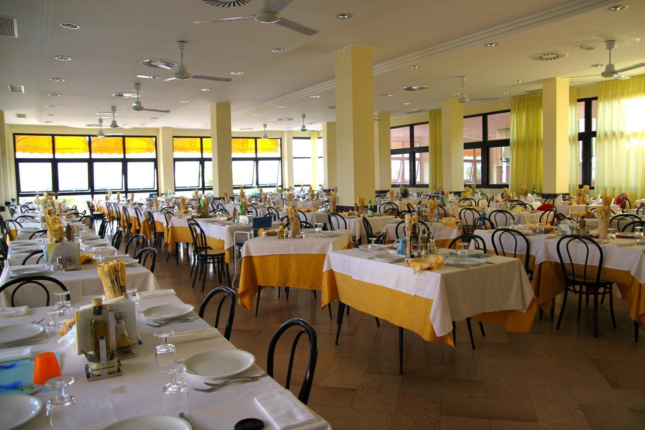 Savoia Hotel Misano Adriatico Exteriér fotografie